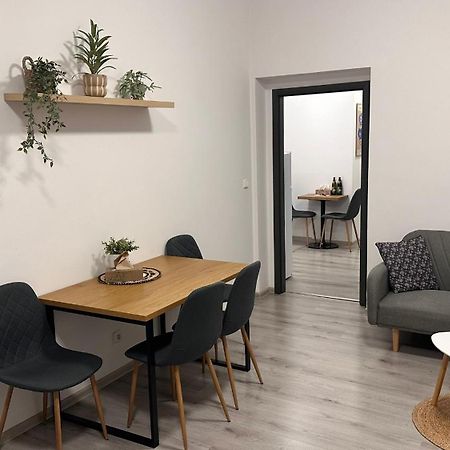 זאטק Apartmany Na Trojce מראה חיצוני תמונה